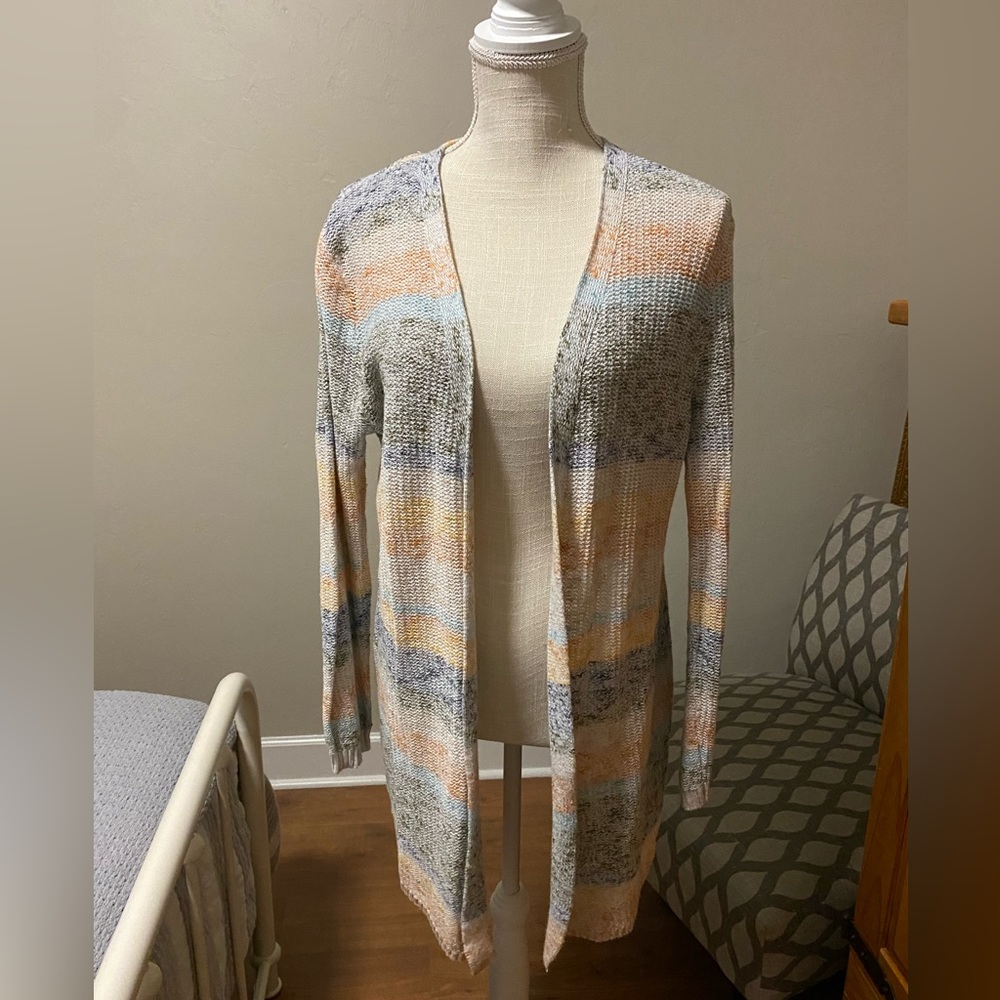 Striped Women’s Lightweight Knit Cardigan Size Medium